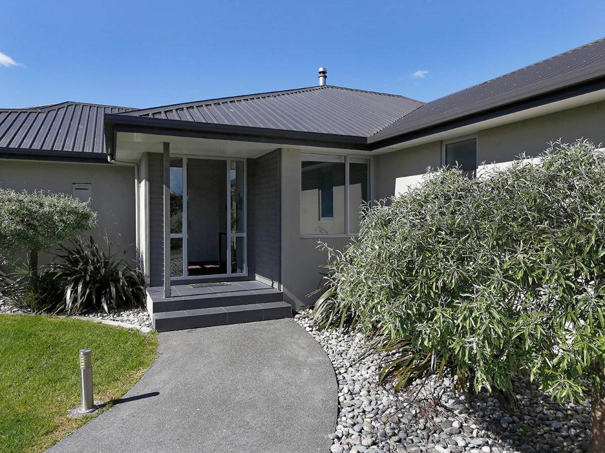 Marlborough Magic - Rapaura Holiday Home เบลนิม ภายนอก รูปภาพ